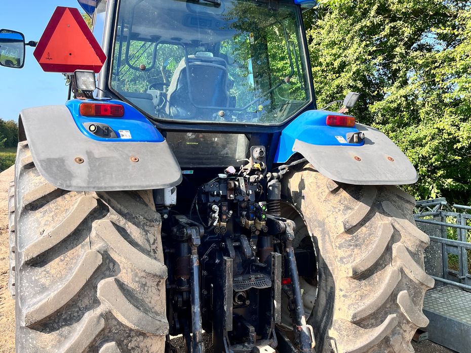 New Holland TM190 - Traktorer - Traktorer 4 wd - 3