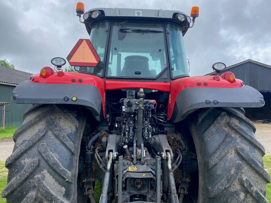 Massey Ferguson 7720 DynaVT Exclusive - Traktorer - Traktorer 4 wd - 4