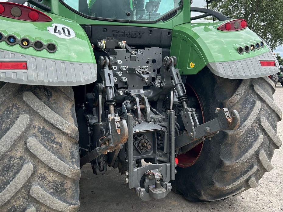 Fendt 718 Vario S4 Power - Traktorer - Traktorer 4 wd - 8