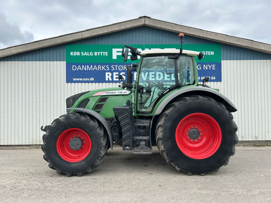 Fendt 718 Vario S4 Power - Traktorer - Traktorer 4 wd - 1