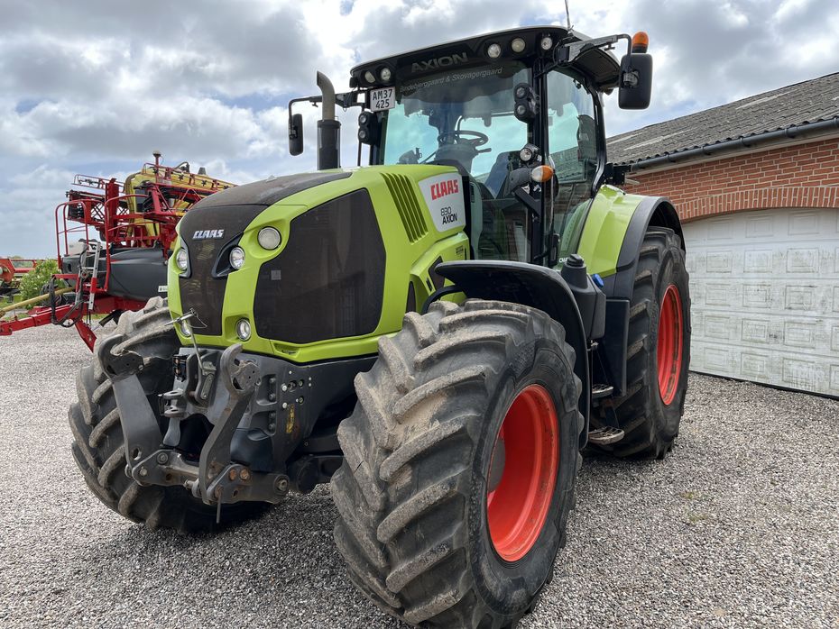 CLAAS AXION 830 CMATIC Ny Motor - Traktorer - Traktorer 4 wd - 2