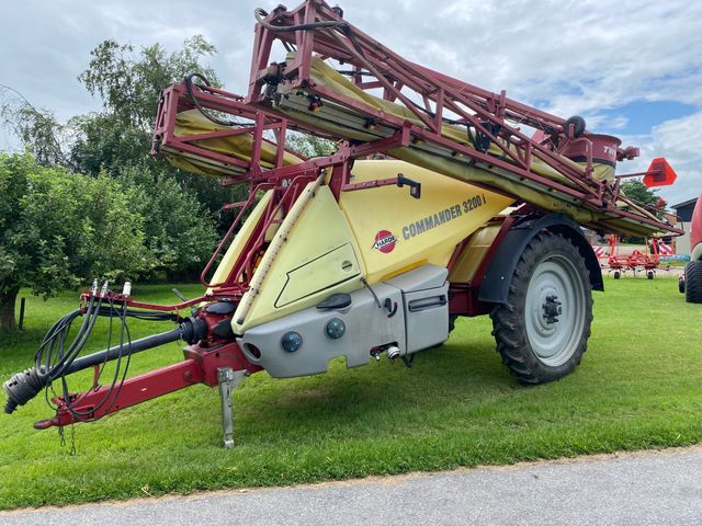 Hardi 24m Commander 3200 i Twin