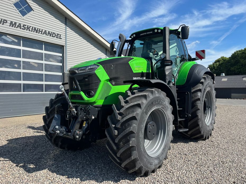 Deutz-Fahr 9340 TTV 9340 TTV WARRIOR, New and unused tractor with 336HK for small money - Traktorer - Traktorer 4 wd - 9