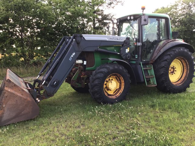John Deere 6620