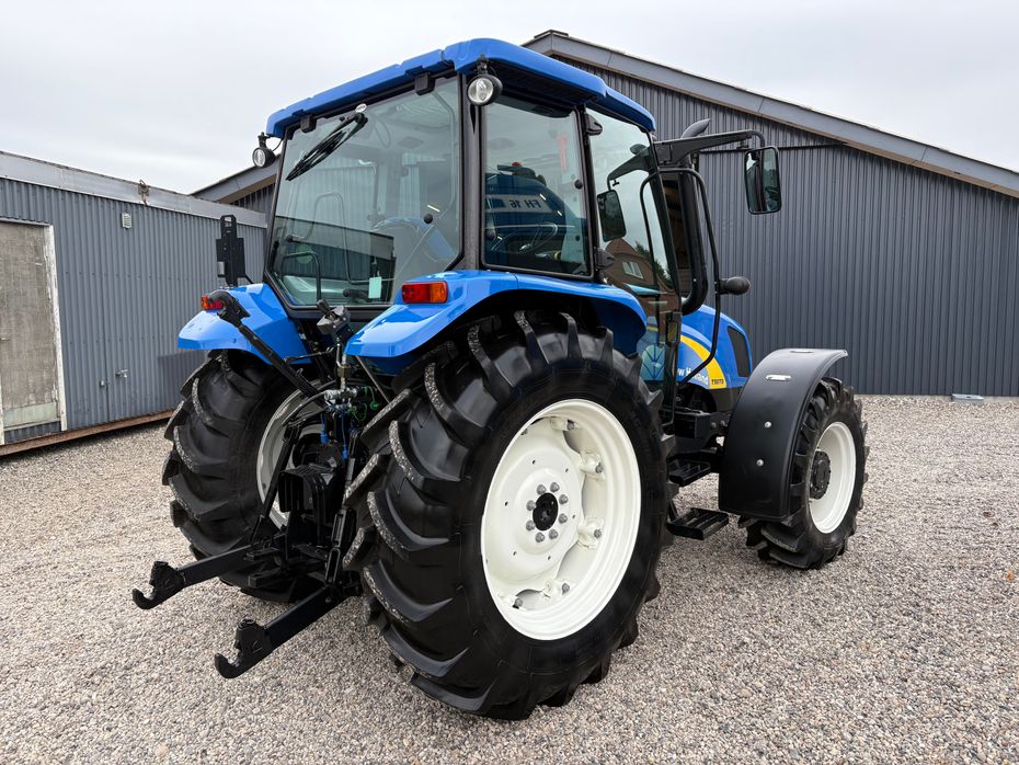 New Holland T5070 - Traktorer - Traktorer 4 wd - 3