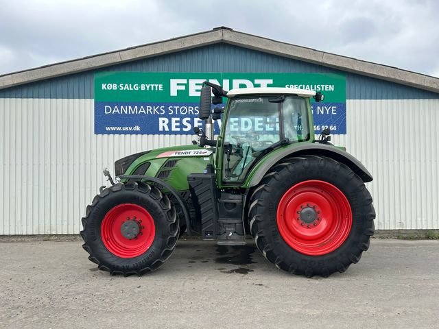 Fendt 724 Vario S4 Profi Plus