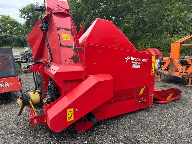 Kverneland 852