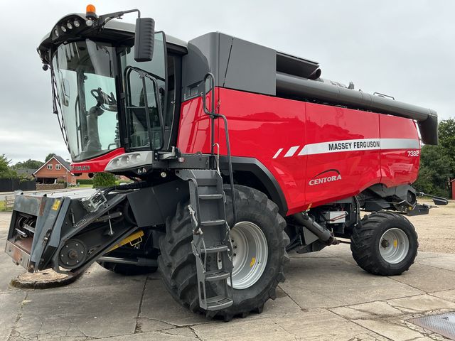 Massey Ferguson 7382