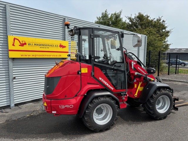 Weidemann 1390