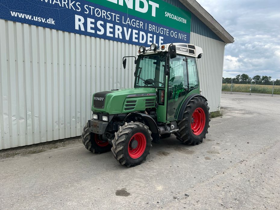 Fendt 207 V Aff. Foraksel + Aircondition - Traktorer - Traktorer 4 wd - 2