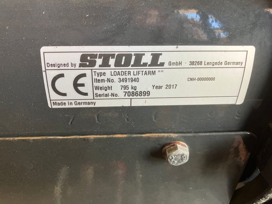 Stoll FZ 60,1 3 ventil og dæmpning Med beslag for NH T7.270 - Traktor tilbehør - Frontlæssere - 4