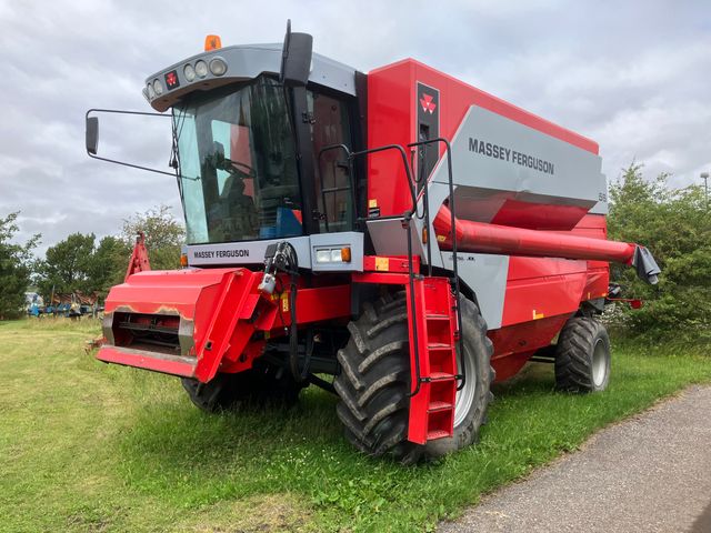 Massey Ferguson 7256