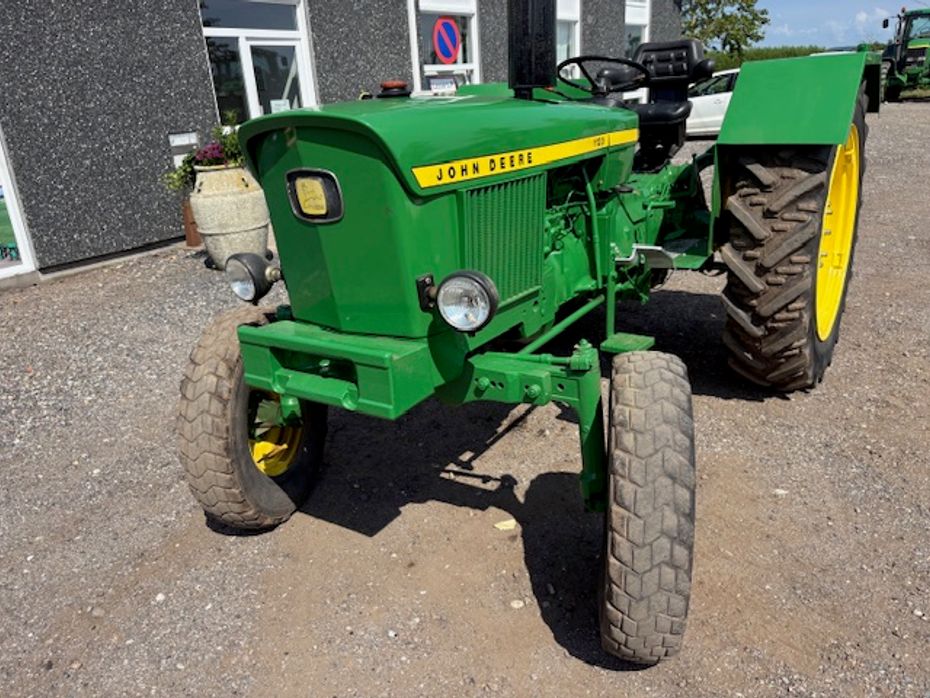 John Deere 1120 - Traktorer - Traktorer 2 wd - 5