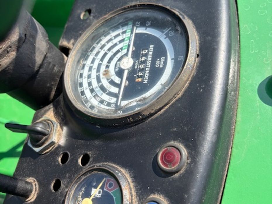 John Deere 1120 - Traktorer - Traktorer 2 wd - 16