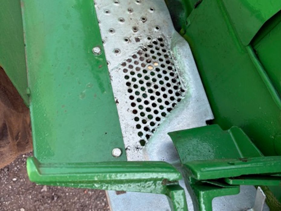 John Deere 1120 - Traktorer - Traktorer 2 wd - 17