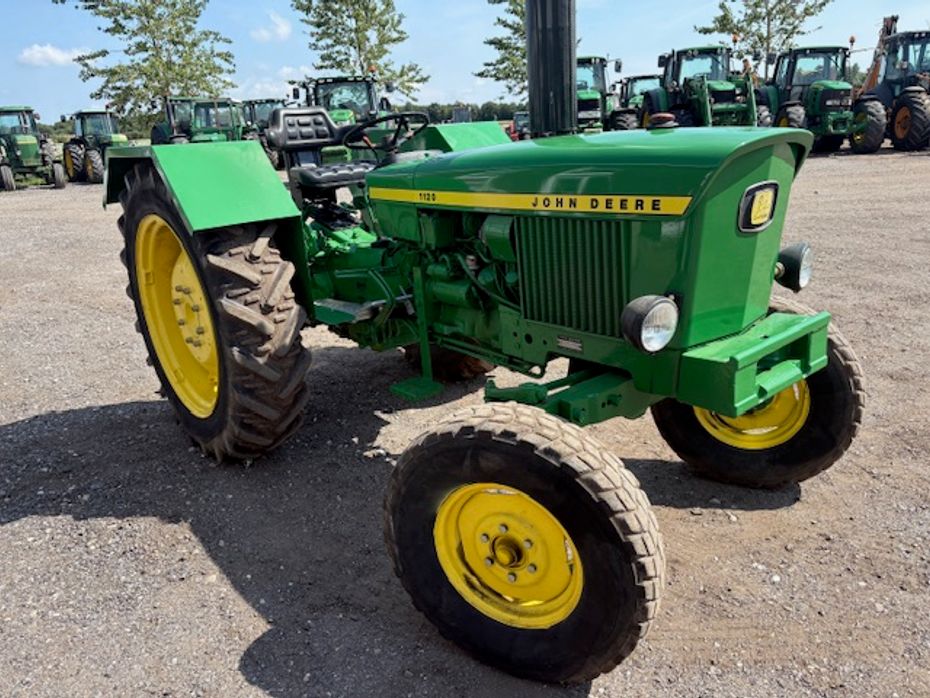 John Deere 1120 - Traktorer - Traktorer 2 wd - 6