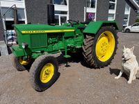 John Deere 1120 - Traktorer - Traktorer 2 wd - 1
