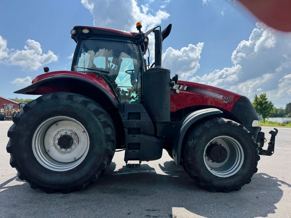 Case IH Magnum 310  CVX MED AUTOSTYRING! - Traktorer - Traktorer 4 wd - 9