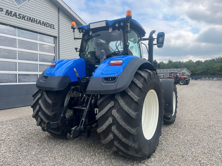 New Holland T7.315 HD med frontlift og front PTO, samt NYE 650mm fordæk og store 900mm hjul. - Traktorer - Traktorer 4 wd - 18