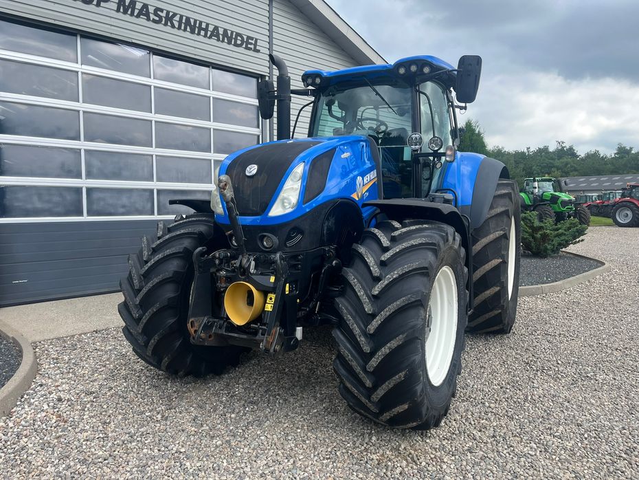New Holland T7.315 HD med frontlift og front PTO, samt NYE 650mm fordæk og store 900mm hjul. - Traktorer - Traktorer 4 wd - 13