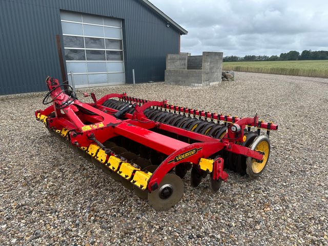 Vaderstad Carrier