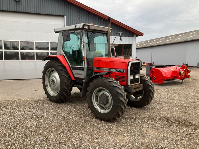 Massey Ferguson 3060