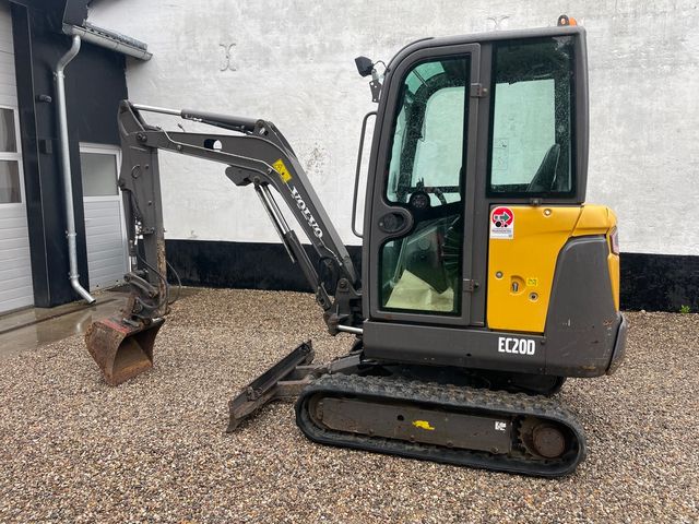 Volvo EC20D