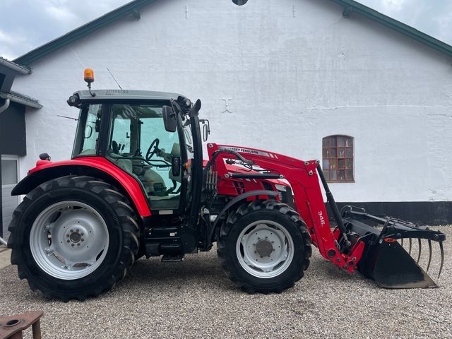 Massey Ferguson MF 5612 Dyna 4