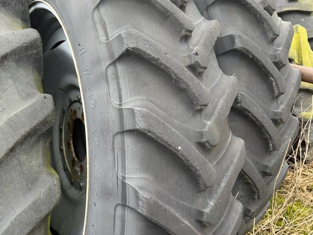 sprøjtehjul 14.9R30 + 14.9R46