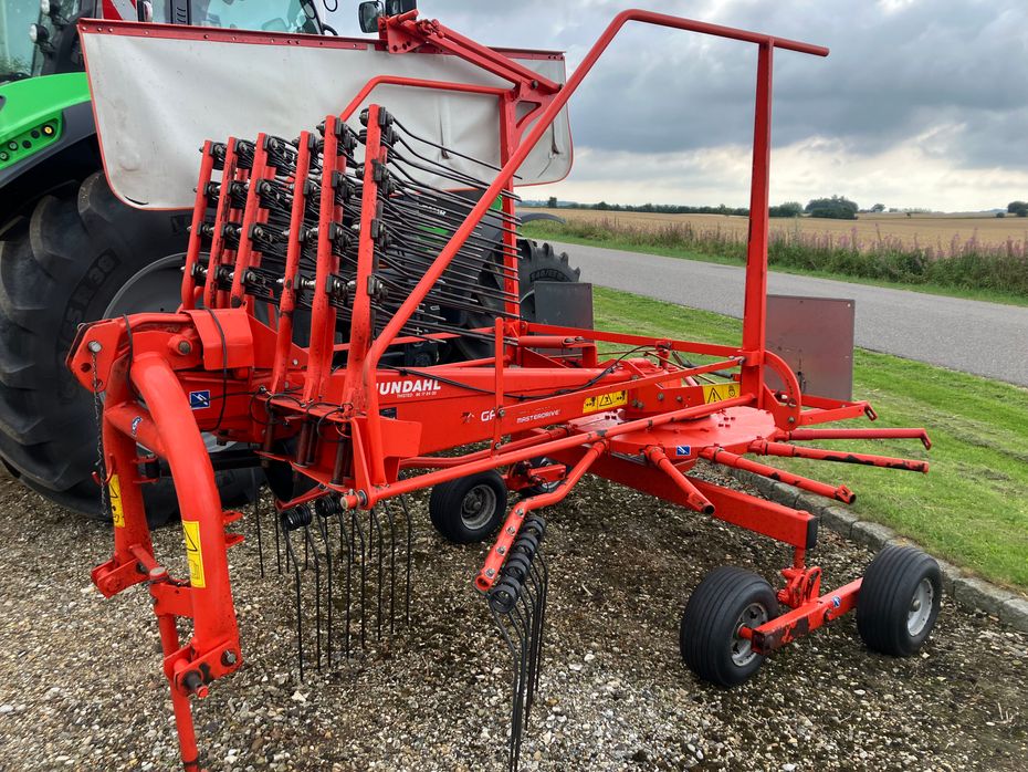 Kuhn GA4521 - Hø- og halmhåndtering - River og vendere - 2