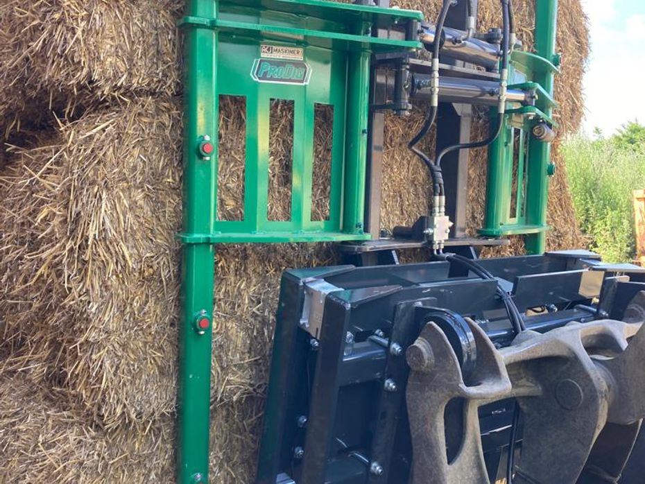 ACJ ProDig -C320 Ballefork med hydrauliske fangarme - Hø- og halmhåndtering - Ballespyd - 10