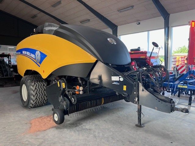 New Holland BB 1290 RC