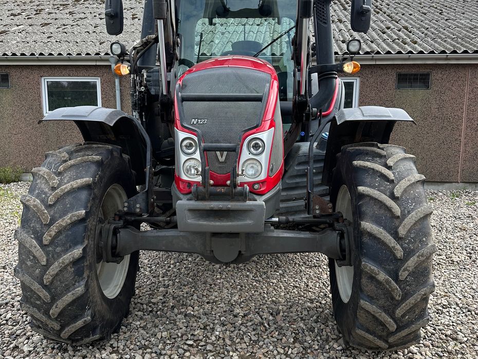 Valtra N123 H5 - Traktorer - Traktorer 4 wd - 3