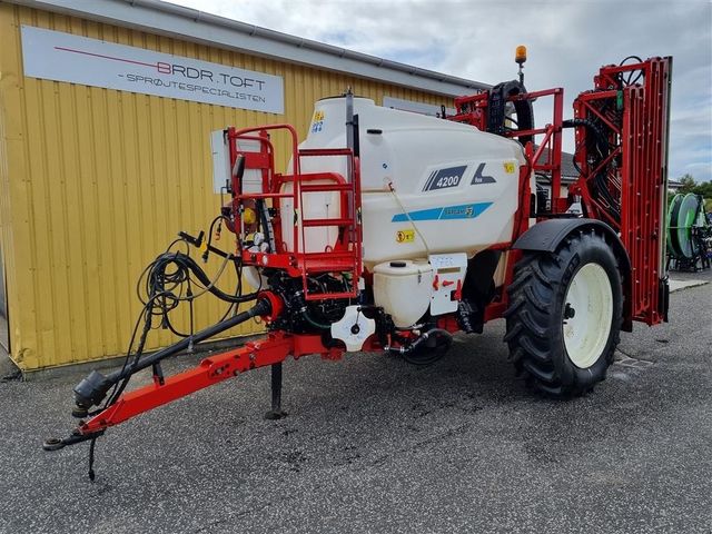 Bargam Fox 4200