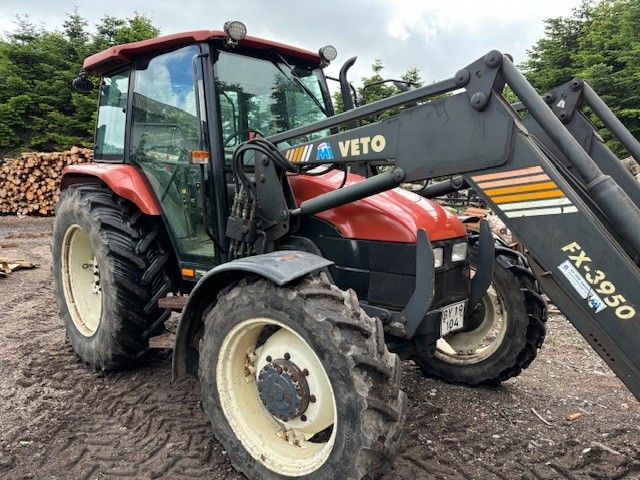 New Holland TL90