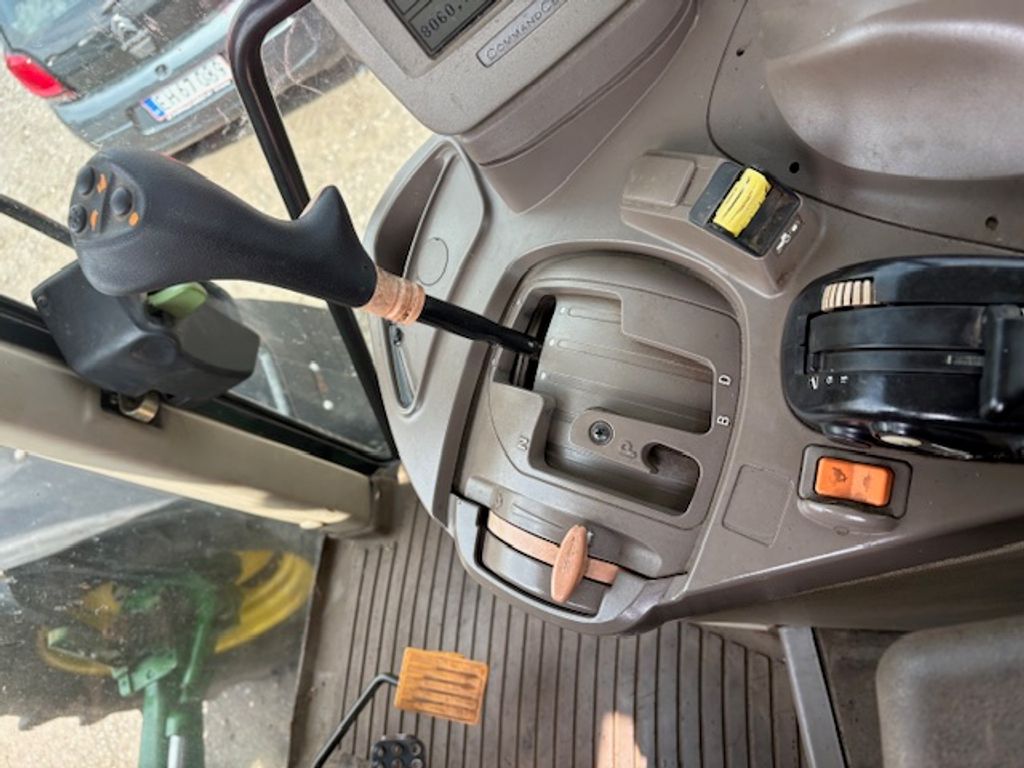 John Deere 7530 PREMIUM AUTOQUARD, FRONTLIFT – billede 17