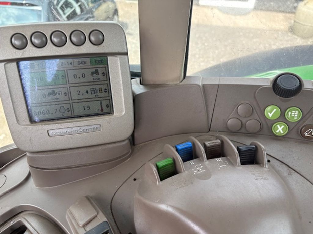 John Deere 7530 PREMIUM AUTOQUARD, FRONTLIFT – billede 16