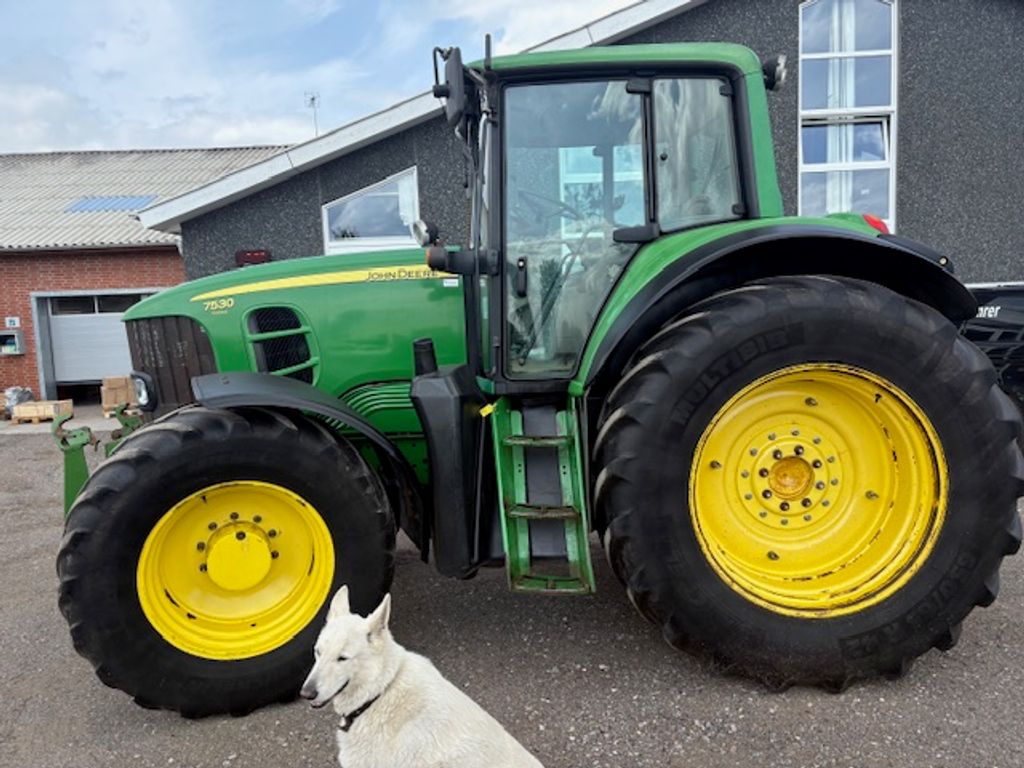 John Deere 7530 PREMIUM AUTOQUARD, FRONTLIFT – billede 2