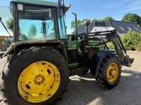 John Deere 2140 MED TRIMA 2.0 FRONTLÆSSER - Traktorer - Traktorer 4 wd - 7