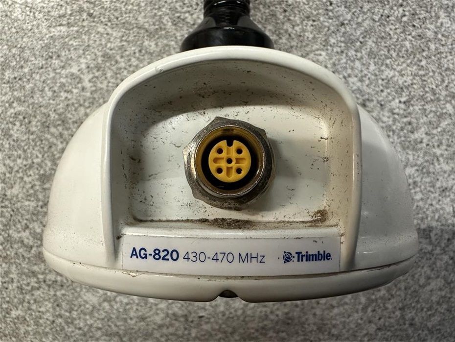 Trimble AG-820 RTK radio 430-470 MHz Radio modul - Diverse maskiner & tilbehør - GPS - 2