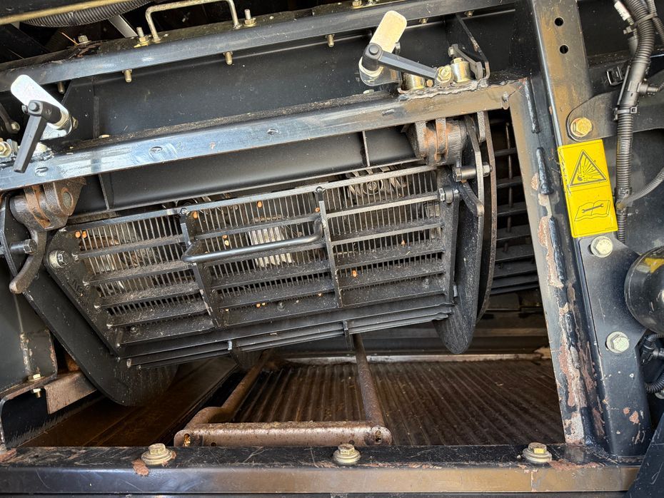 New Holland CR9080 SLH Elevation - Høstmaskiner - Mejetærskere - 14