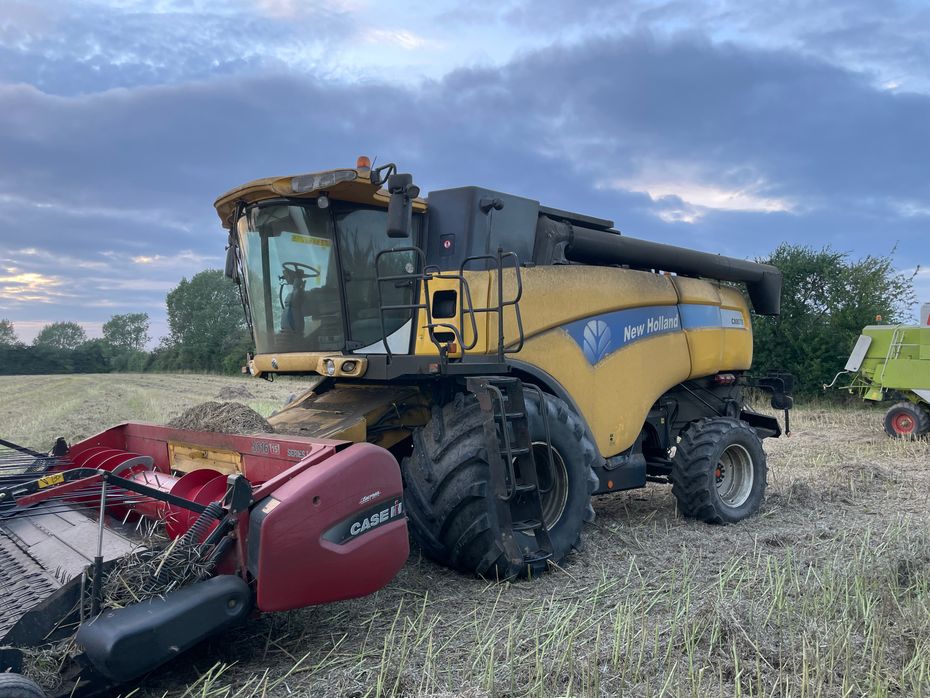 New Holland CX 8070 CX8070 - Høstmaskiner - Mejetærskere - 4