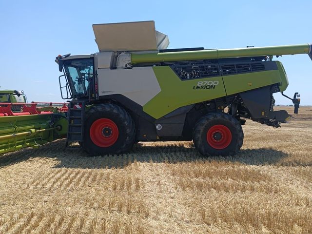 CLAAS Lexion 8700