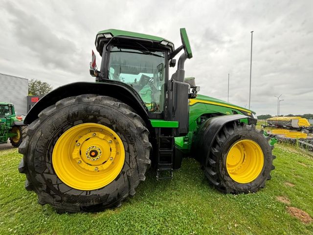 John Deere 8R410