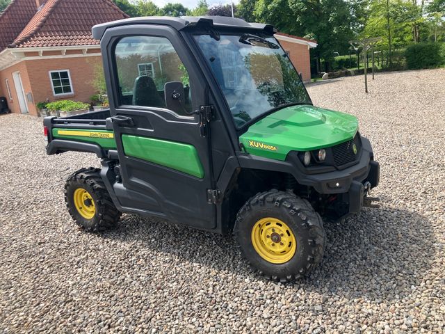 John Deere XUV865M