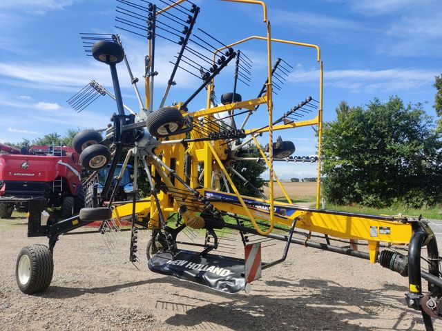 New Holland PROROTOR C820