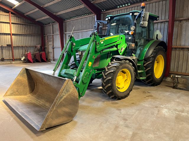 John Deere 5100R