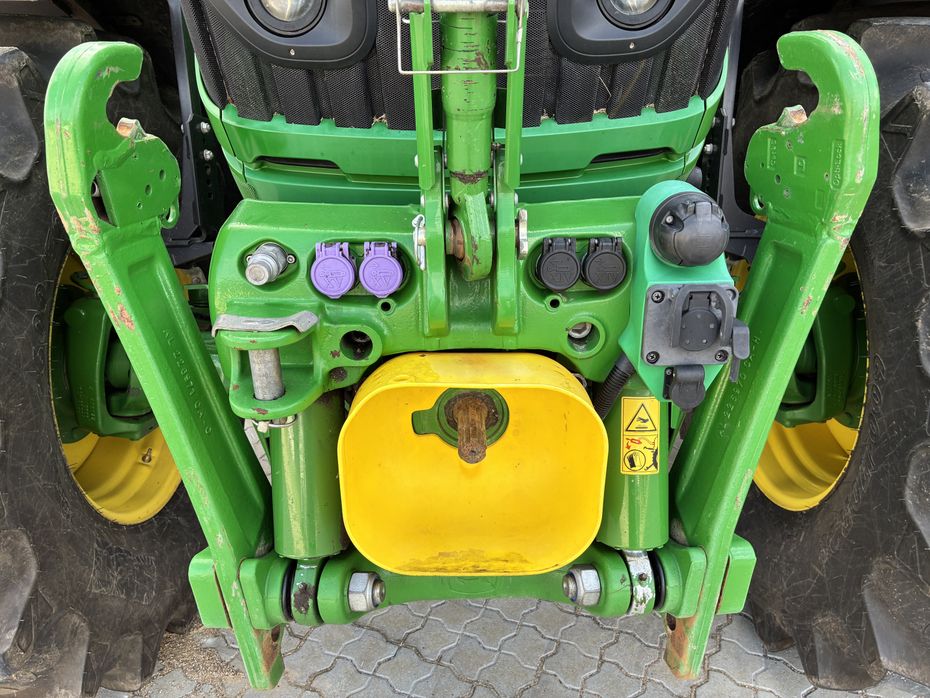 John Deere 6215R Ultimate Edition - Traktorer - Traktorer 4 wd - 5