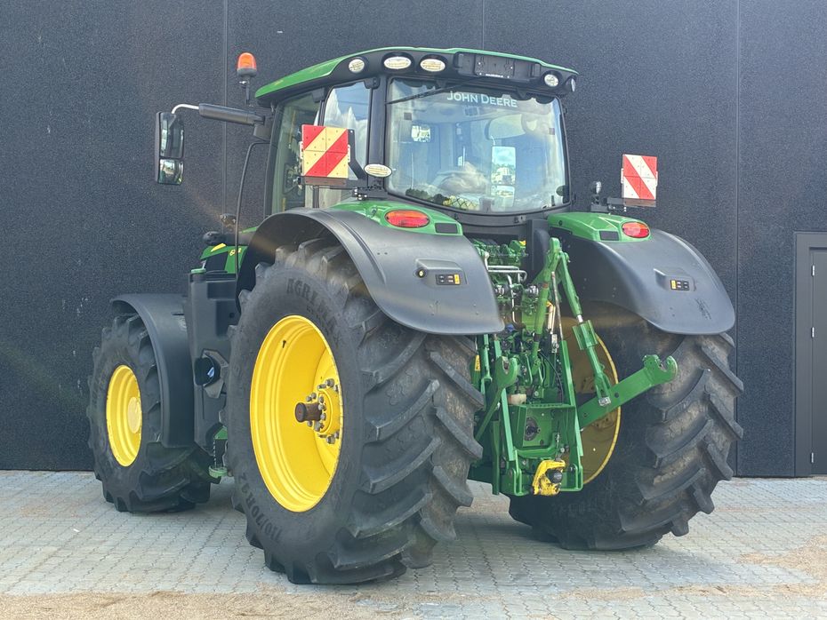 John Deere 6215R Ultimate Edition - Traktorer - Traktorer 4 wd - 4