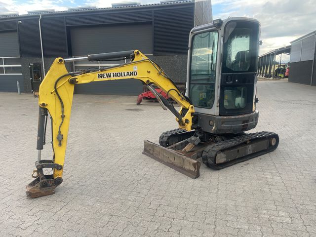 New Holland E 29B SR